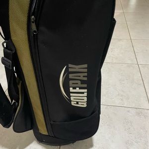 Golf Pak 14 Way Cart Bag with shoulder strap and rain cover .